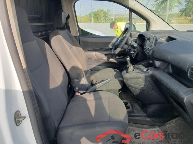 Citroen Talla M BlueHDi 75 CONTROL Berlingo Furgón Control M 1.5 BlueHDi 75CV E6dT #6
