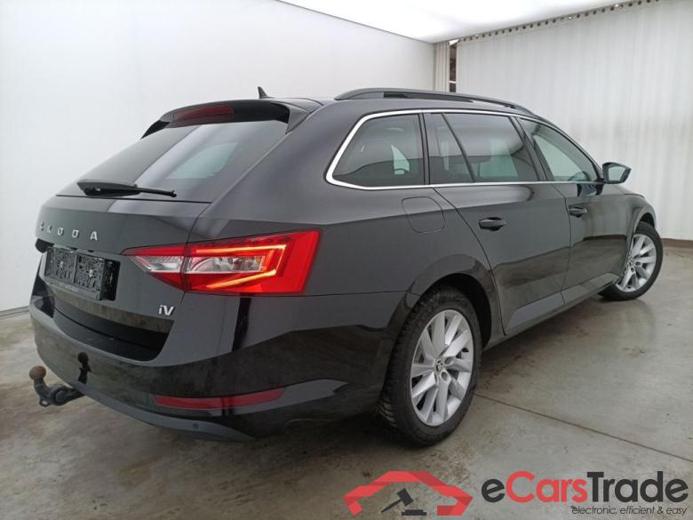 Skoda Superb Combi 1.4 TSI iV 160kW DSG6 Clever 5d #4