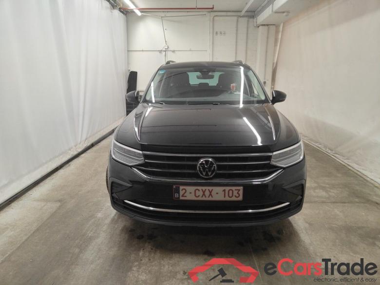 Volkswagen Tiguan 2.0 TDI 110kW DSG Life Business 5d #1
