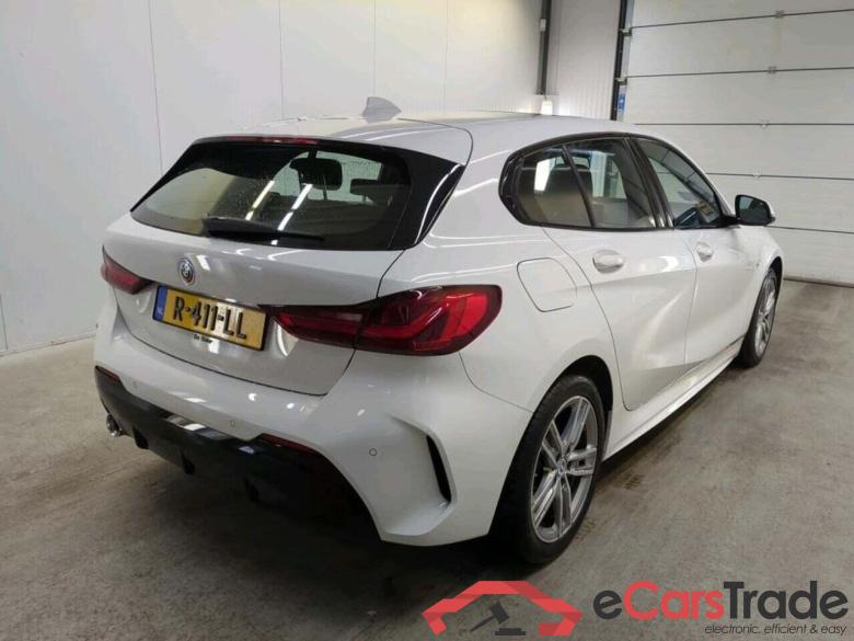 BMW 1-serie 118i Bns Edition #2