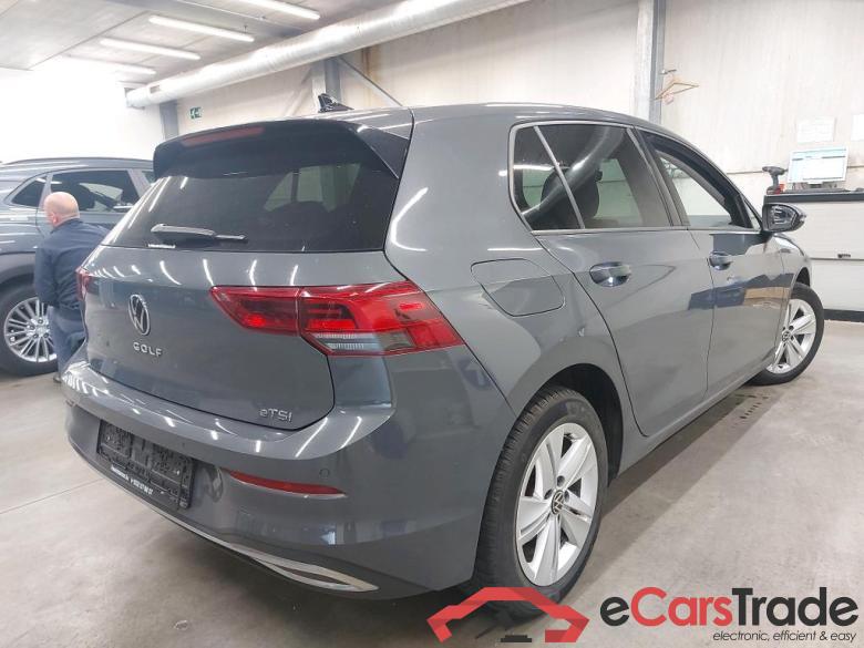 VOLKSWAGEN - VW  GOLF TSI 110PK DSG Life With Climatronic & Nav Discover Media & Light & View Pack   * PETROL * #2