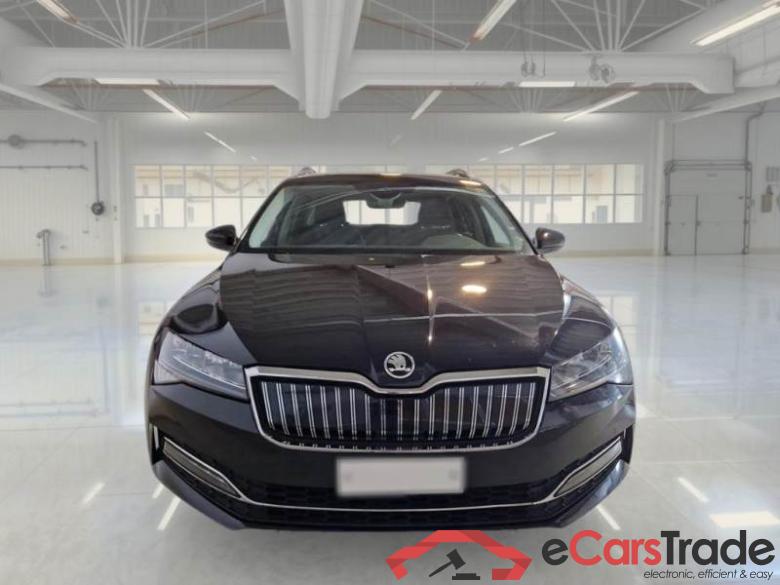 Skoda 23 SKODA SUPERB WAGON / 2019 / 5P / STATION WAGON 1.4 TSI PLUG-IN HYBRYD EXECUTIVE DSG #6