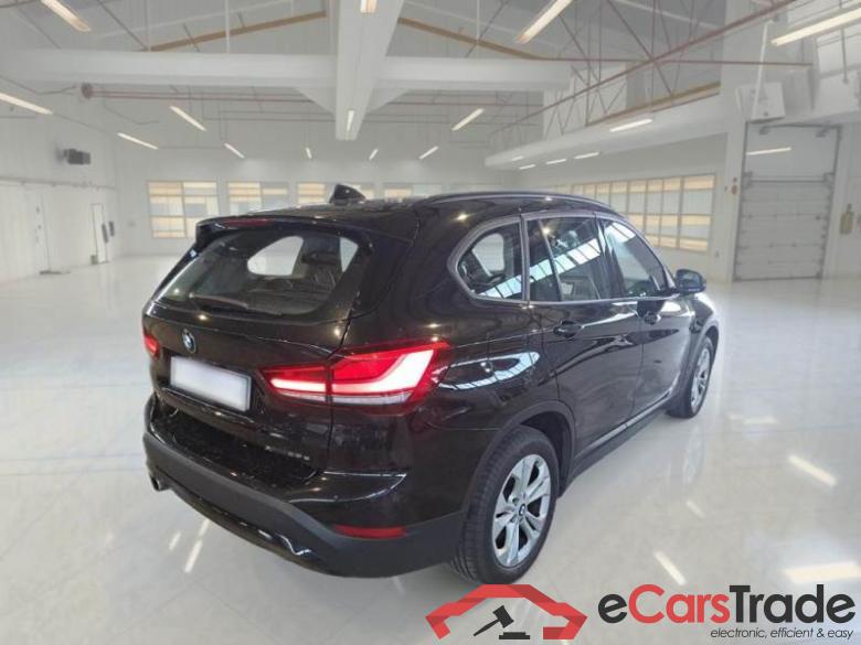 BMW 25EBLACK BMW X1 / 2019 / 5P / SUV XDRIVE 25E BUSINESS ADVANTAGE AUTOMATICO #2