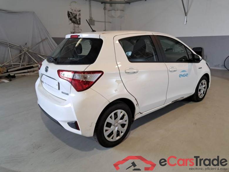 Toyota 10 TOYOTA YARIS / 2017 / 5P / BERLINA 1.5 HYBRID BUSINESS #2