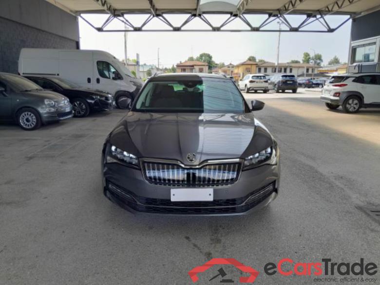 Skoda 23 SKODA SUPERB WAGON / 2019 / 5P / STATION WAGON 1.4 TSI PLUG-IN HYBRYD EXECUTIVE DSG #6