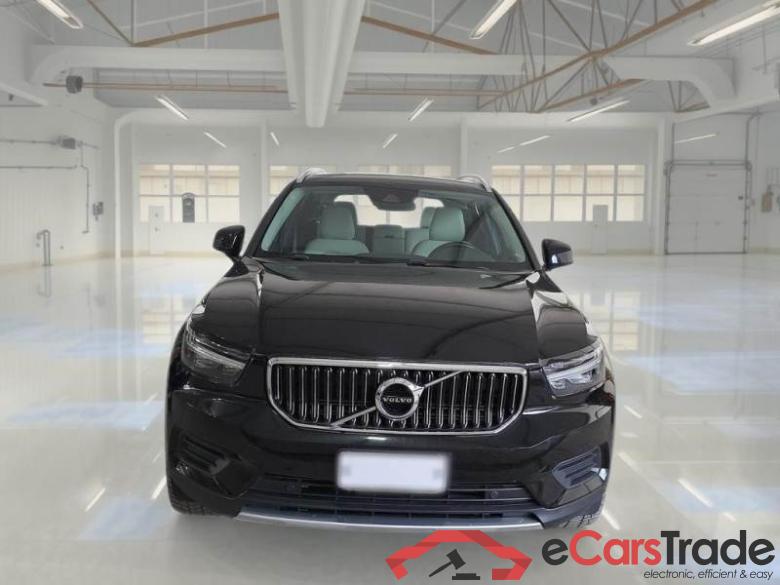 Volvo 218 VOLVO XC40 / 2017 / 5P / SUV T5 PLUG-IN HYBRID AUTO RECHARGE INSCR. #6