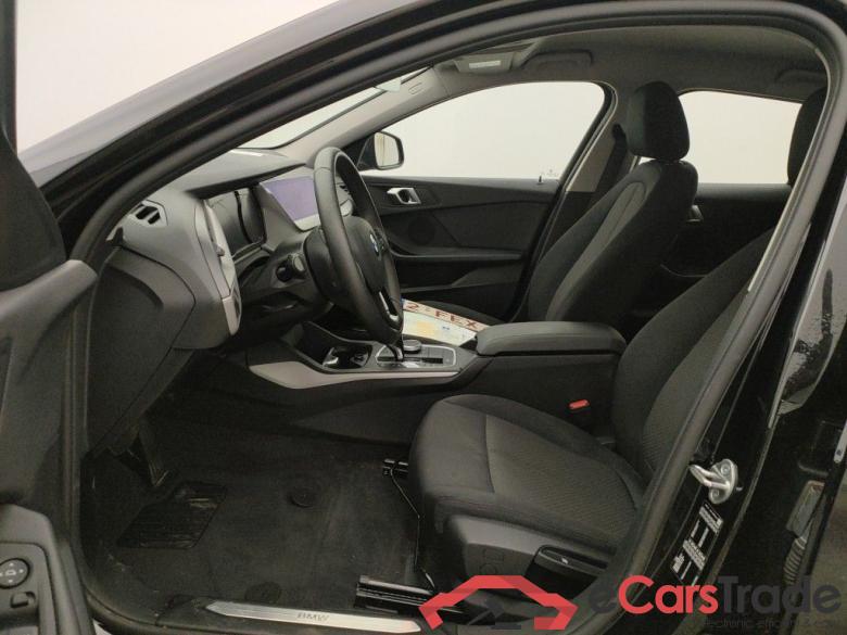 BMW 1 Reeks Hatch 118iA (103 kW) 5d #6
