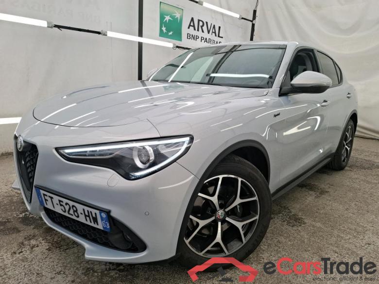 AlfaRomeo 2.2 Diesel 190ch AT8 Sprint ALFA ROMEO Stelvio / 2017 / 5P / SUV 2.2 Diesel 190ch AT8 Sprint #1