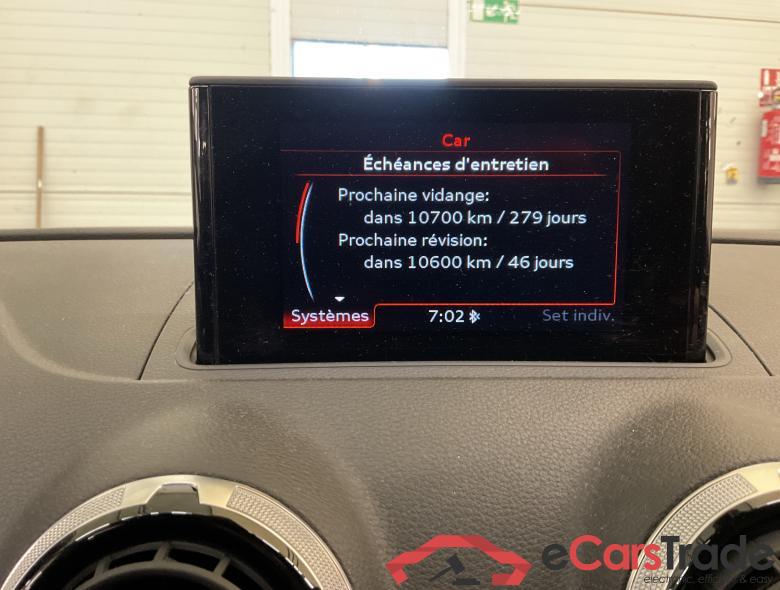 AUDI A3 Audi A3 3 portes Attraction 1.6 TDI  81(110) kW(ch) 6 vitesses #5