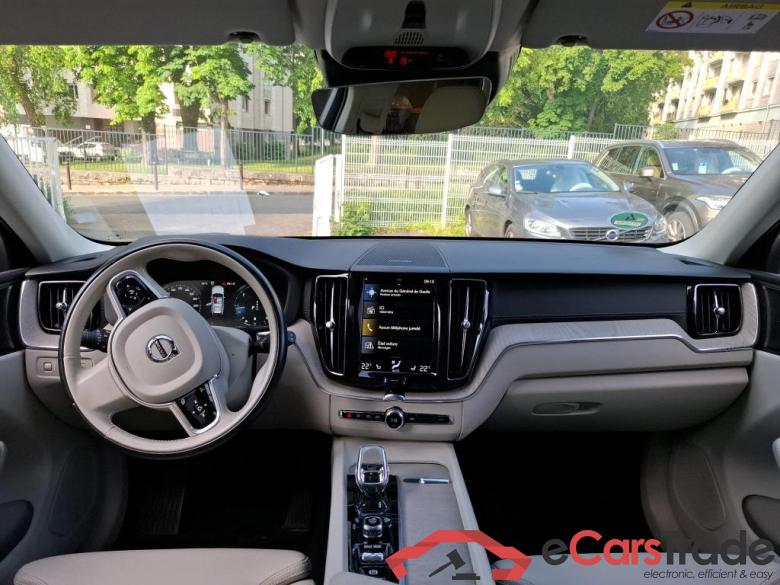 Volvo B4 AWD 197 Geartro 8 Inscription VOLVO XC60 / 2017 / 5P / SUV B4 AWD 197 Geartro 8 Inscription #5