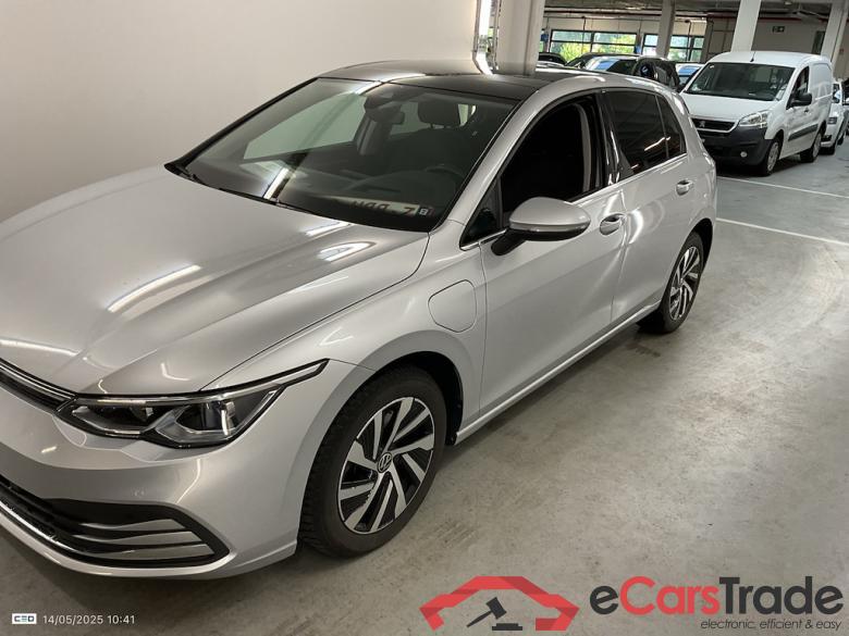 VOLKSWAGEN GOLF VIII 1.4 EHYBRID STYLE DSG Winter Light & Sight #3