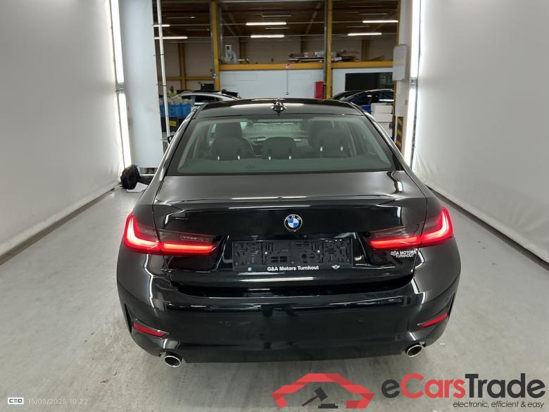 BMW 3 SERIES BERLINE 2.0 318DA (100KW) BERLINE Model Advantage Busines Parking Assistant #5