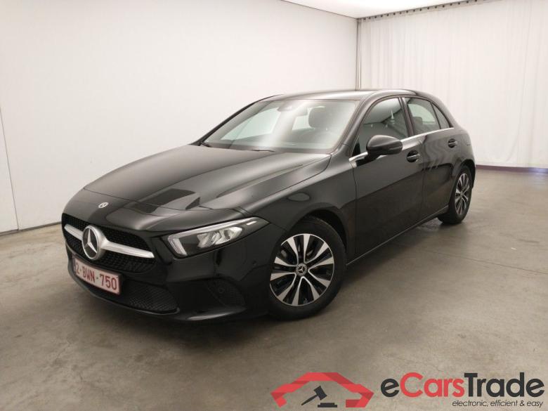Mercedes-Benz A-Klasse A 180 d Business Solution Aut. 5d #4