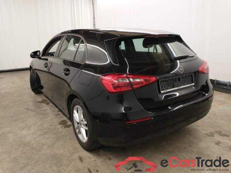 Mercedes-Benz A-Klasse A 180 d Business Solution Aut. 5d #4