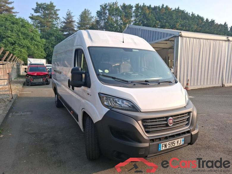 Fiat Maxi 35 XL H2 23 Mjet 140 Pack Pro Nav FIAT Ducato  2014  4P  Fourgon tôlé Maxi 35 XL H2 23 Mjet 140 Pack Pro Nav #4