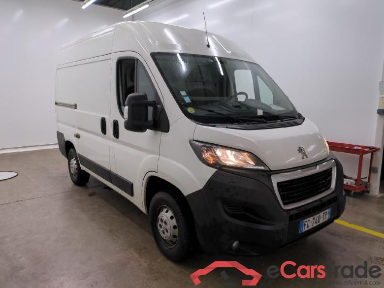 Peugeot BLUEHDI 110 PREMIUM PA 333 L1H2 PEUGEOT Boxer VU 4p Fourgon BLUEHDI 110 PREMIUM PA 333 L1H2 #4