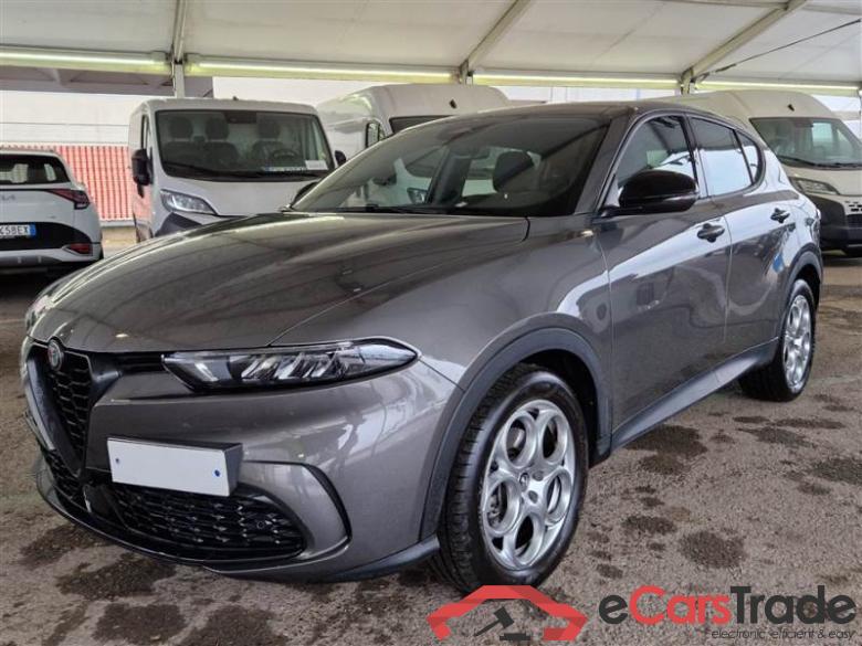 AlfaRomeo 13 ALFA ROMEO TONALE / 2022 / 5P / SUV 1.6 DIESEL 130CV TCT6 SPRINT #1