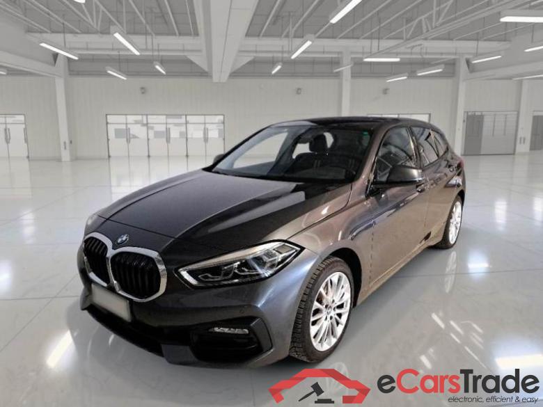 BMW 118DSPORT BMW SERIE 1 / 2019 / 5P / BERLINA 118D SPORT #1