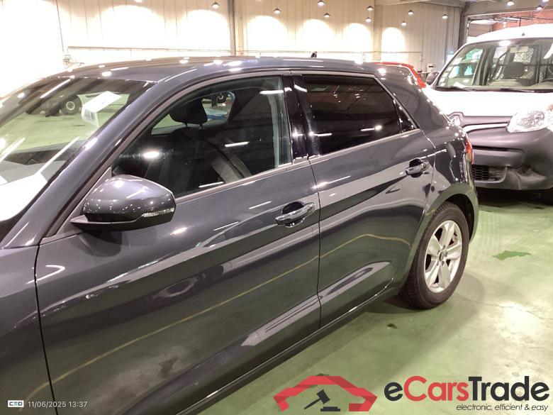 AUDI A1 1.0 30 TFSI #3