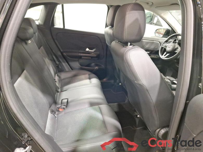 MERCEDES-BENZ GLA 2.0 GLA 180 D DCT BUSINESS SOLUTION ESS #6