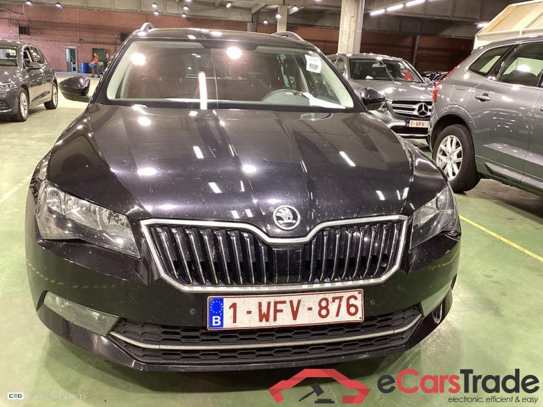 SKODA SUPERB COMBI DIESEL - 2015 2.0 CR TDi Ambition (EU6.2) #1
