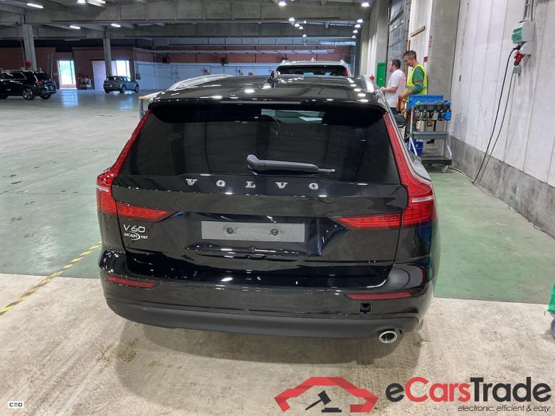 VOLVO V60 DIESEL - 2018 2.0 D3 Momentum Geartronic (EU6d-TEMP) STOCK #5