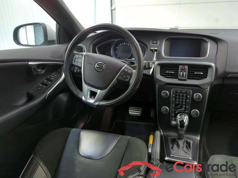 VOLVO V40 1.5 T3 Polar+ Sport #3