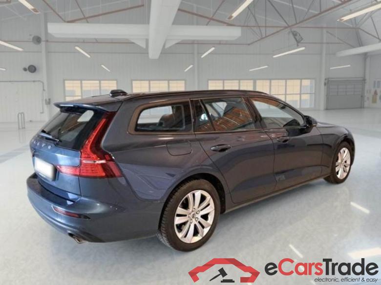 Volvo 5 VOLVO V60 / 2018 / 5P / STATION WAGON D3 GEARTRONIC BUSINESS #2