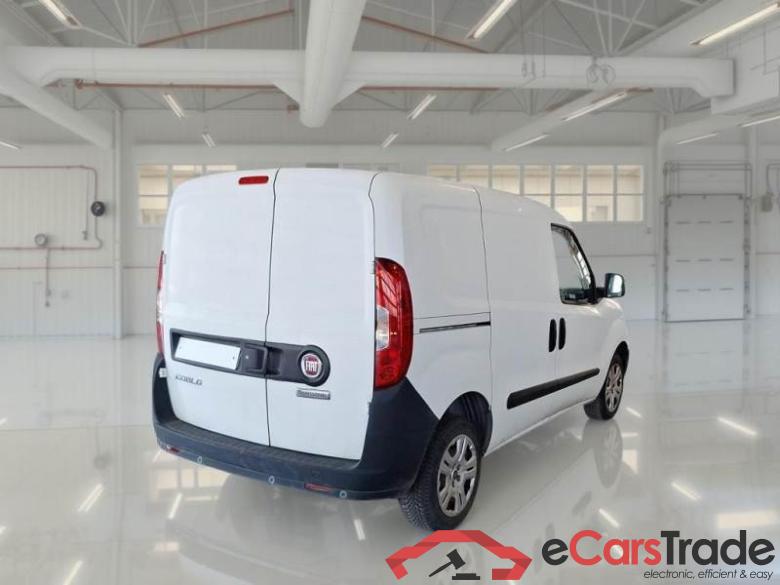 Fiat 13 FIAT DOBLÒ CARGO / 2014 / 4P / VETT. FURGONATA 1.3 MULTIJET 16V 95CV SX 3POSTI EURO 6 #2