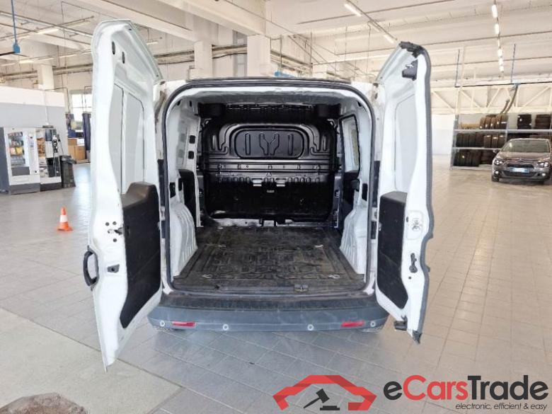 Fiat 13 FIAT DOBLÒ CARGO / 2014 / 4P / VETT. FURGONATA 1.3 MULTIJET 16V 95CV SX 3POSTI EURO 6 #5