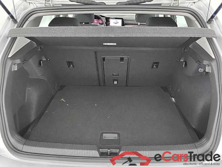 VOLKSWAGEN GOLF 1.0 TSI 81kW Life 5D #5