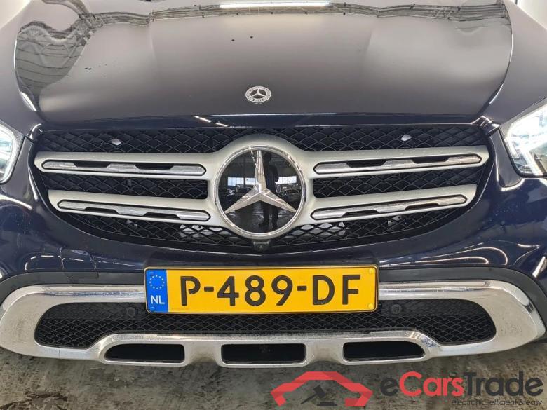Mercedes GLC '15 Mercedes-Benz GLC GLC 300e 4MATIC Business Solution Luxury 5d #5
