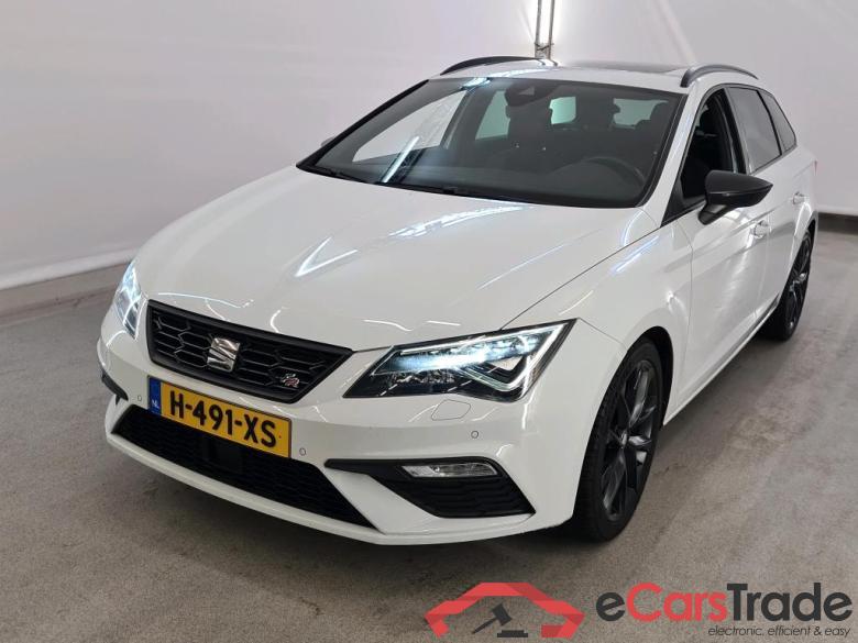 Seat Leon ST 12-19 SEAT Leon Sportstourer 1.5 TSI FR Ultimate Edition Black DSG 5d #1