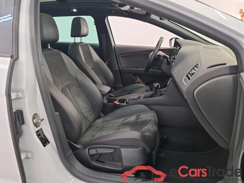 Seat Leon ST 12-19 SEAT Leon Sportstourer 1.5 TSI FR Ultimate Edition Black DSG 5d #3