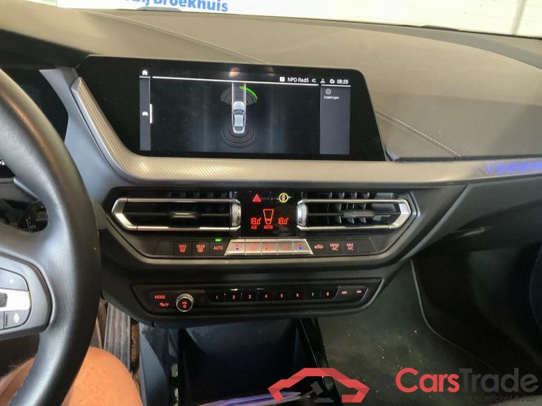BMW 2-serie Gran Coupé 218i Bns Ed. #5