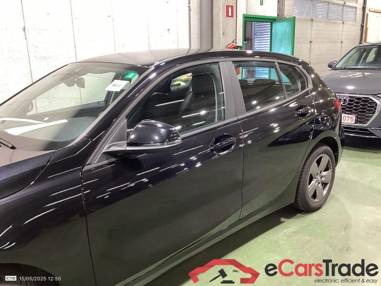 BMW 1 SERIES HATCH 1.5 118I (100KW) #3