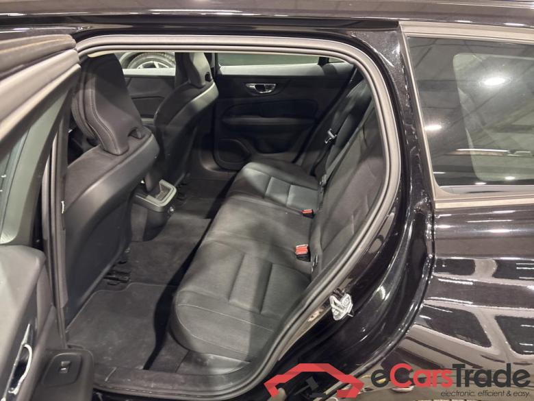 VOLVO V60 DIESEL - 2018 2.0 D3 STOCK #3