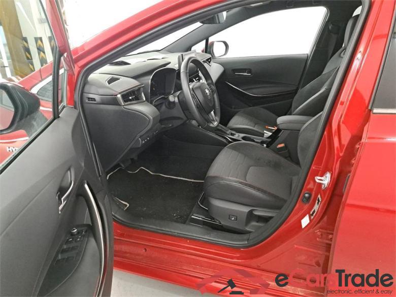 TOYOTA COROLLA TOURING SPORTS 1.8 HYBRID PREMIUM PLUS E-CVT #5