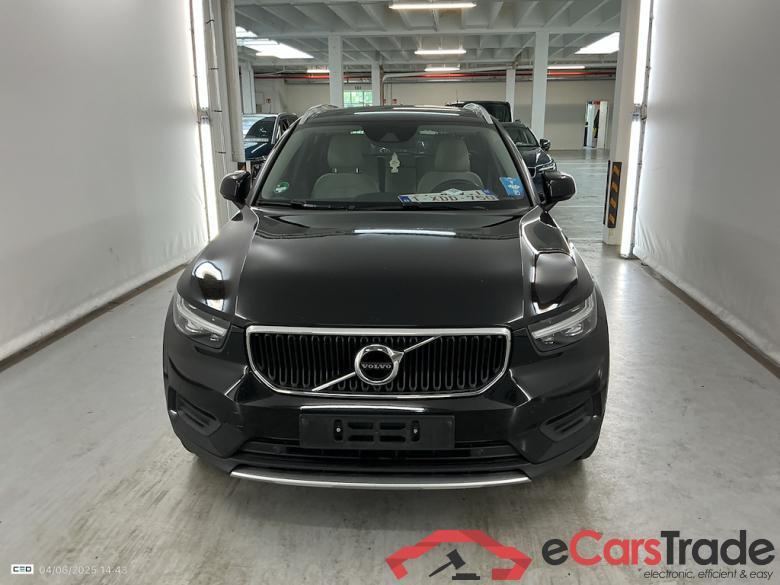 VOLVO XC40 DIESEL 2.0 D3 Momentum Pro Geartronic #1