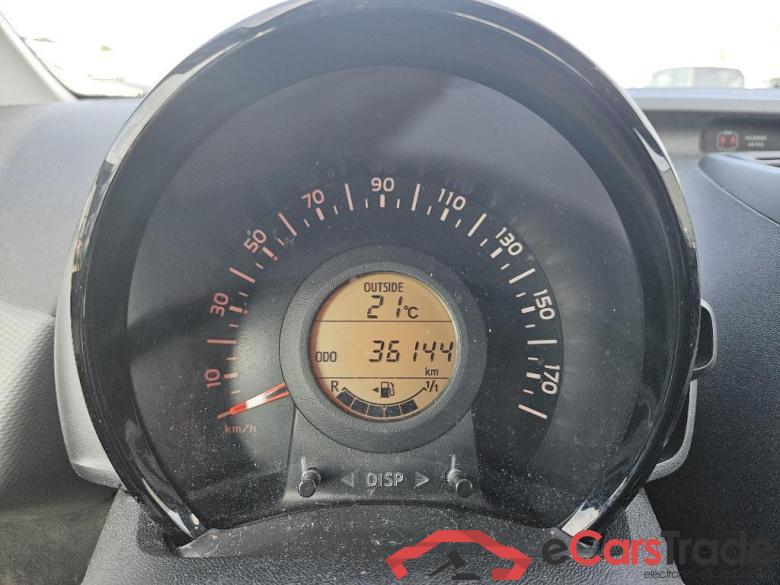 PEUGEOT 108 53 kW #6
