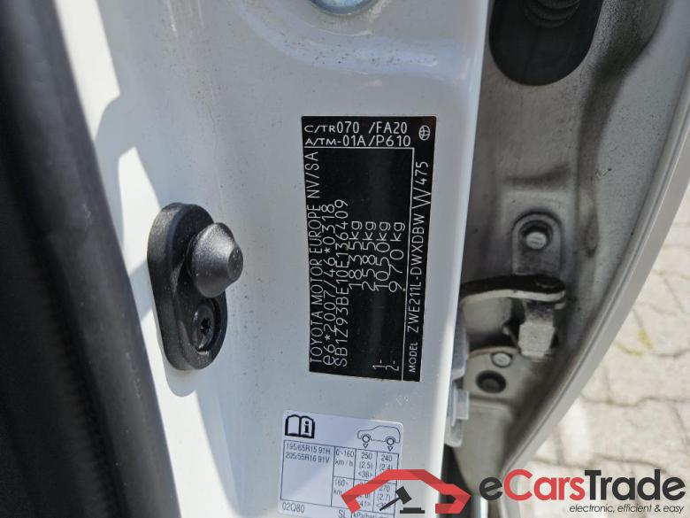 TOYOTA Corolla Touring Sports 72 kW #1