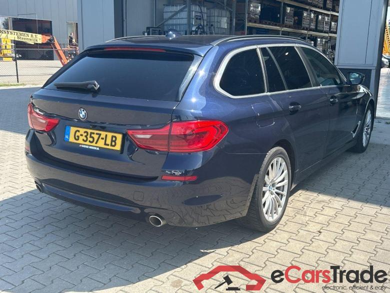 BMW 5-SERIE TOURING 530i xDrive High Executive Edition #4