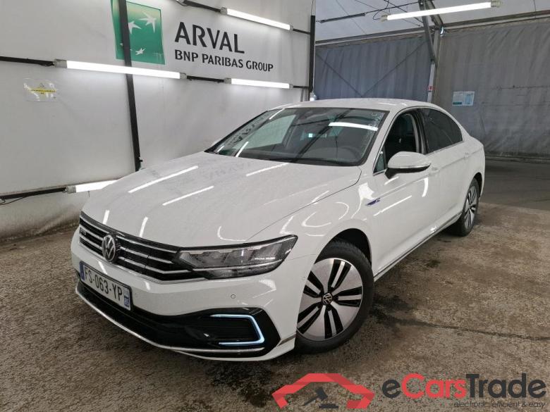 Volkswagen 1.4 TSI DSG HYBRIDE RECHARGEABLE GTE VOLKSWAGEN Passat / 2019 / 4P / Berline 1.4 TSI DSG HYBRIDE RECHARGEABLE GTE #1