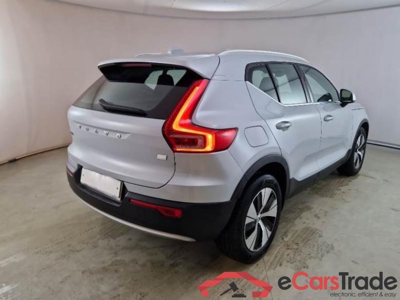 Volvo 191 VOLVO XC40 / 2017 / 5P / SUV T5 PLUG-IN HYBRID RECH INSCRIP EXPR #2