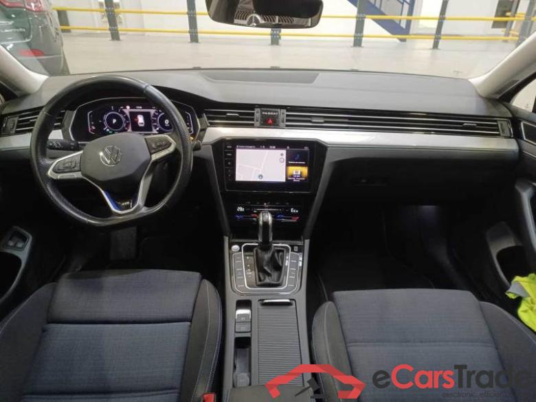 Volkswagen 14 VOLKSWAGEN PASSAT / 2019 / 5P / STATION WAGON VAR. 1.4 PLUG IN HYBRID GTE DSG #3