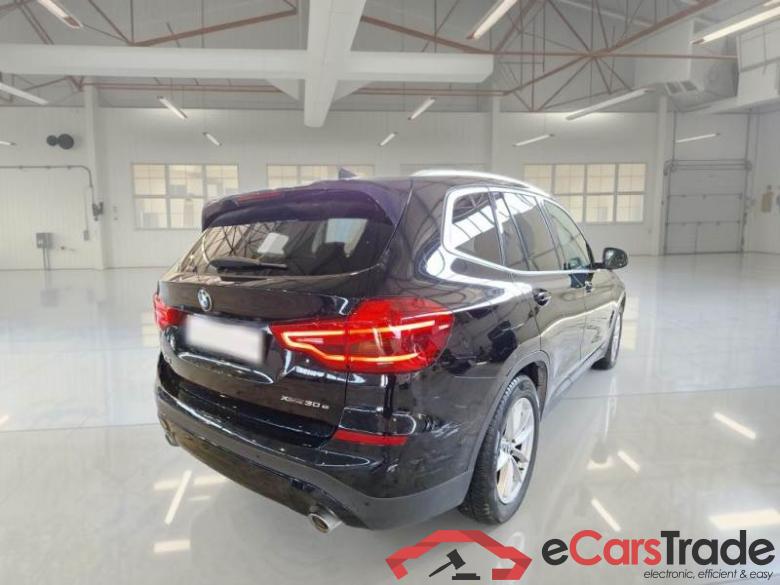 BMW 76 BMW X3 / 2017 / 5P / SUV XDRIVE 30E BUSINESS ADVANTAGE #2