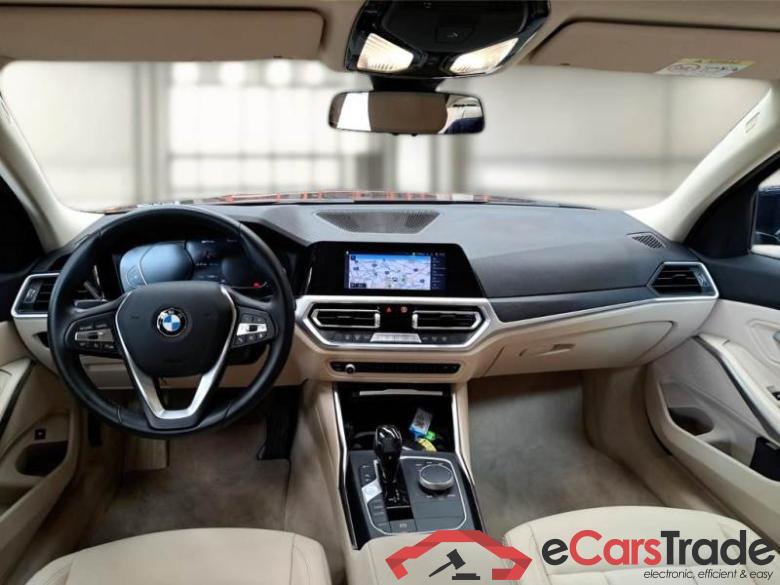 BMW 47 BMW SERIE 3 / 2018 / 4P / BERLINA 330E BUSINESS ADVANTAGE AUT. #3