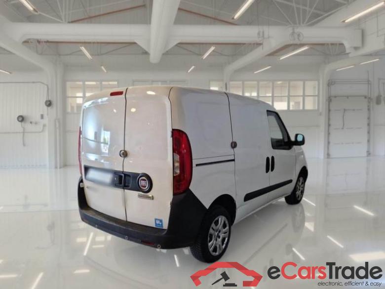 Fiat 13 FIAT DOBLÒ CARGO / 2014 / 4P / VETT. FURGONATA 1.3 MULTIJET 16V 95CV SX 3POSTI EURO 6 #2