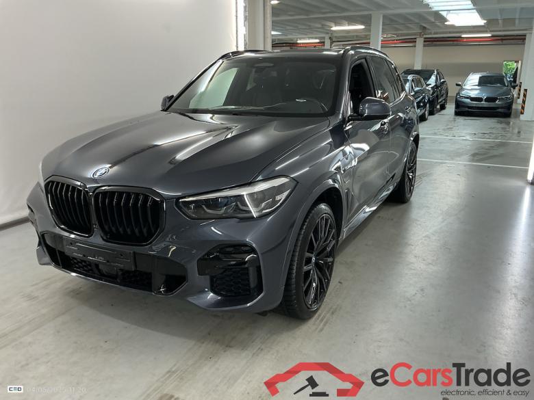 BMW X5 3.0 XDRIVE45E 4WD AUTO Innovation M Sports Business Plus Trunk #1