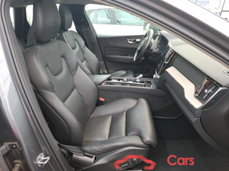 Volvo B5 AWD 235 Geartro 8 Inscrip Luxe VOLVO XC60 / 2017 / 5P / SUV B5 AWD 235 Geartro 8 Inscrip Luxe #6